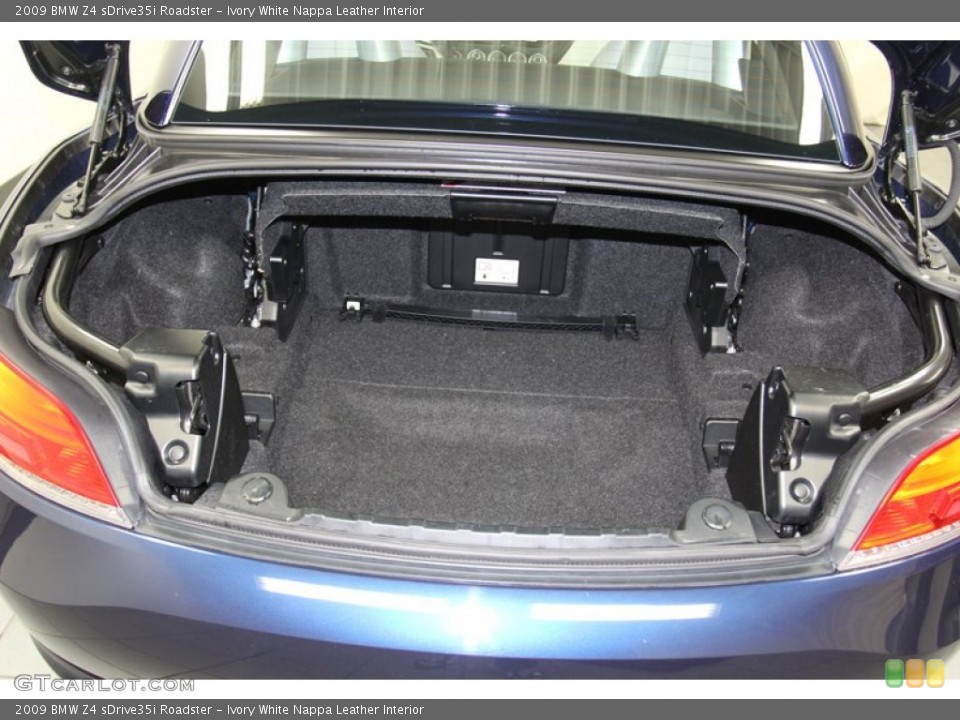 Ivory White Nappa Leather Interior Trunk for the 2009 BMW Z4 sDrive35i Roadster #78271799