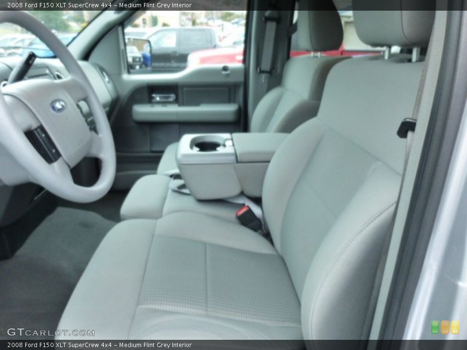 Medium Flint Grey Interior Photo for the 2008 Ford F150 XLT SuperCrew 4x4 #78276141