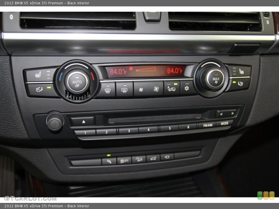 Black Interior Controls for the 2013 BMW X5 xDrive 35i Premium #78276928