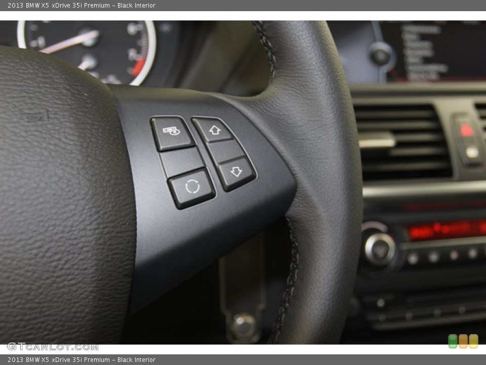Black Interior Controls for the 2013 BMW X5 xDrive 35i Premium #78277015