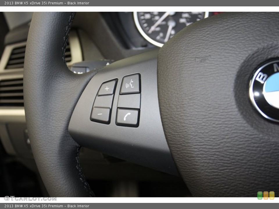 Black Interior Controls for the 2013 BMW X5 xDrive 35i Premium #78277039