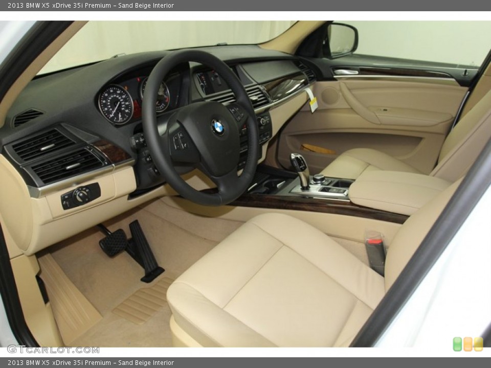 Sand Beige Interior Photo for the 2013 BMW X5 xDrive 35i Premium #78277976