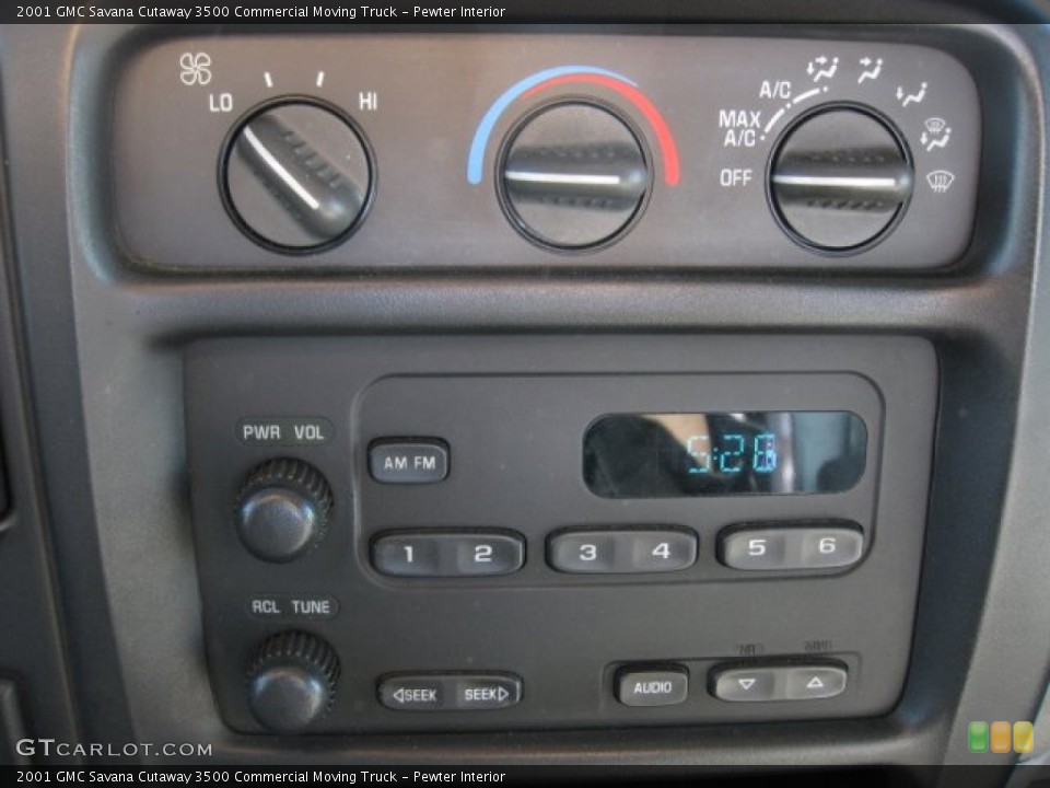 Pewter Interior Controls for the 2001 GMC Savana Cutaway 3500 Commercial Moving Truck #78282358