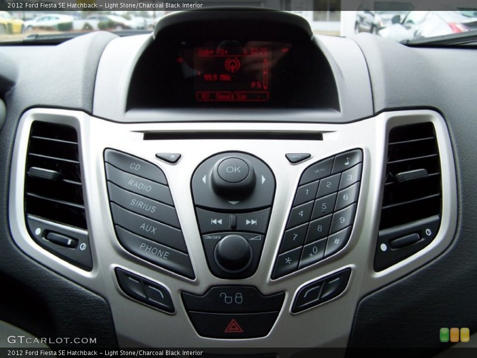 Light Stone/Charcoal Black Interior Controls for the 2012 Ford Fiesta SE Hatchback #78290473