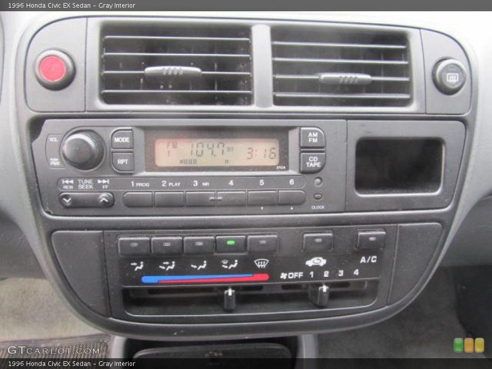 Gray Interior Controls for the 1996 Honda Civic EX Sedan #78290746