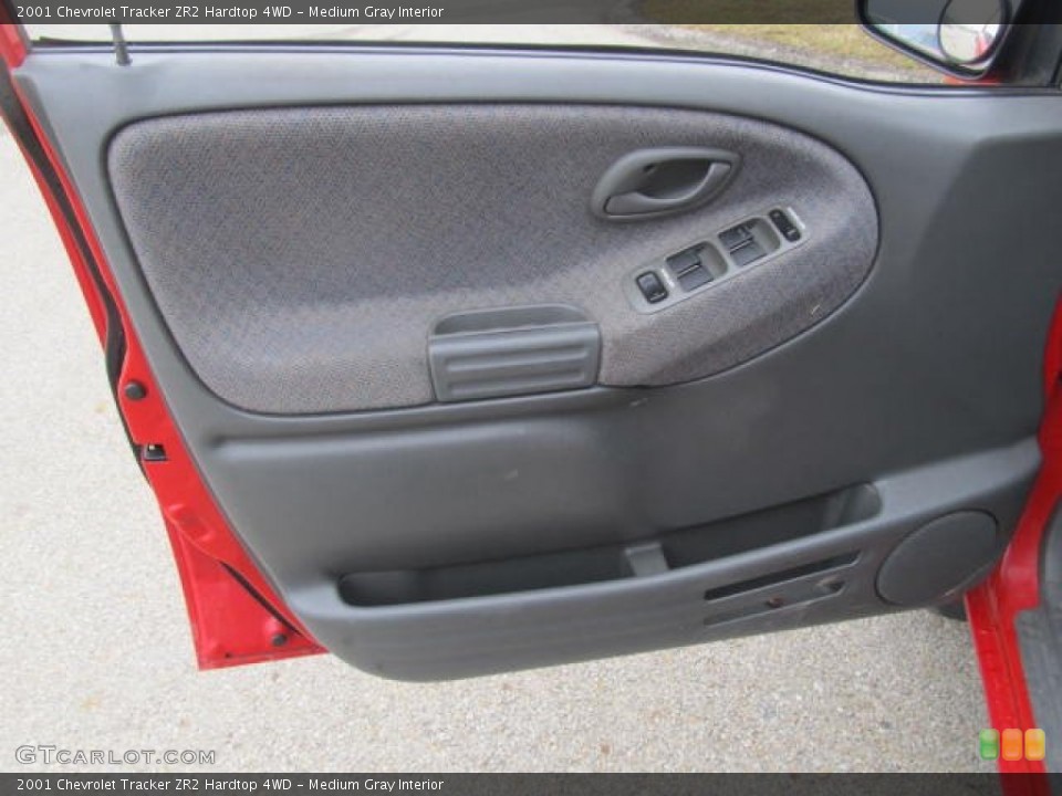 Medium Gray Interior Door Panel for the 2001 Chevrolet Tracker ZR2 Hardtop 4WD #78291385