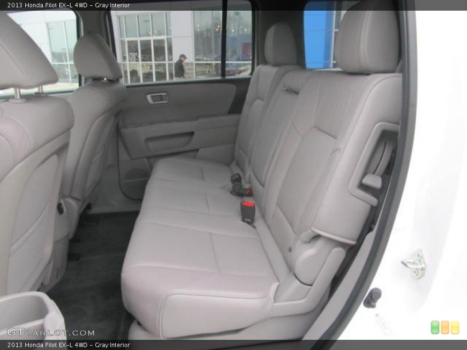 Gray Interior Rear Seat for the 2013 Honda Pilot EX-L 4WD #78294373