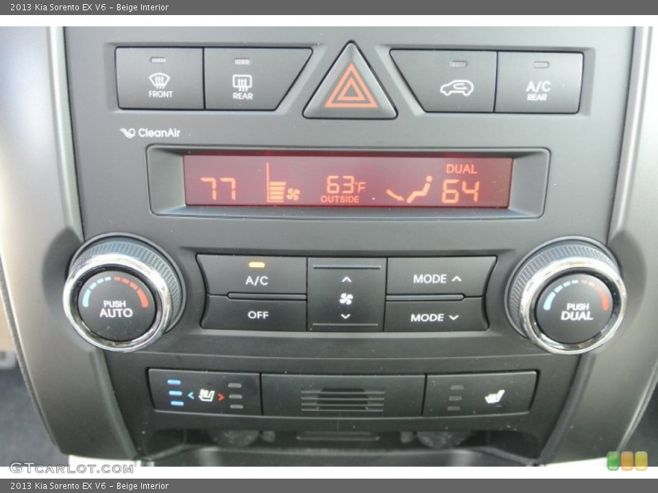 Beige Interior Controls for the 2013 Kia Sorento EX V6 #78296209