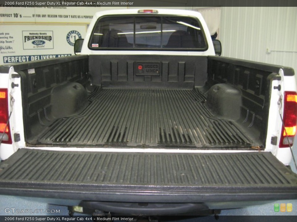 Medium Flint Interior Trunk for the 2006 Ford F250 Super Duty XL Regular Cab 4x4 #78297985