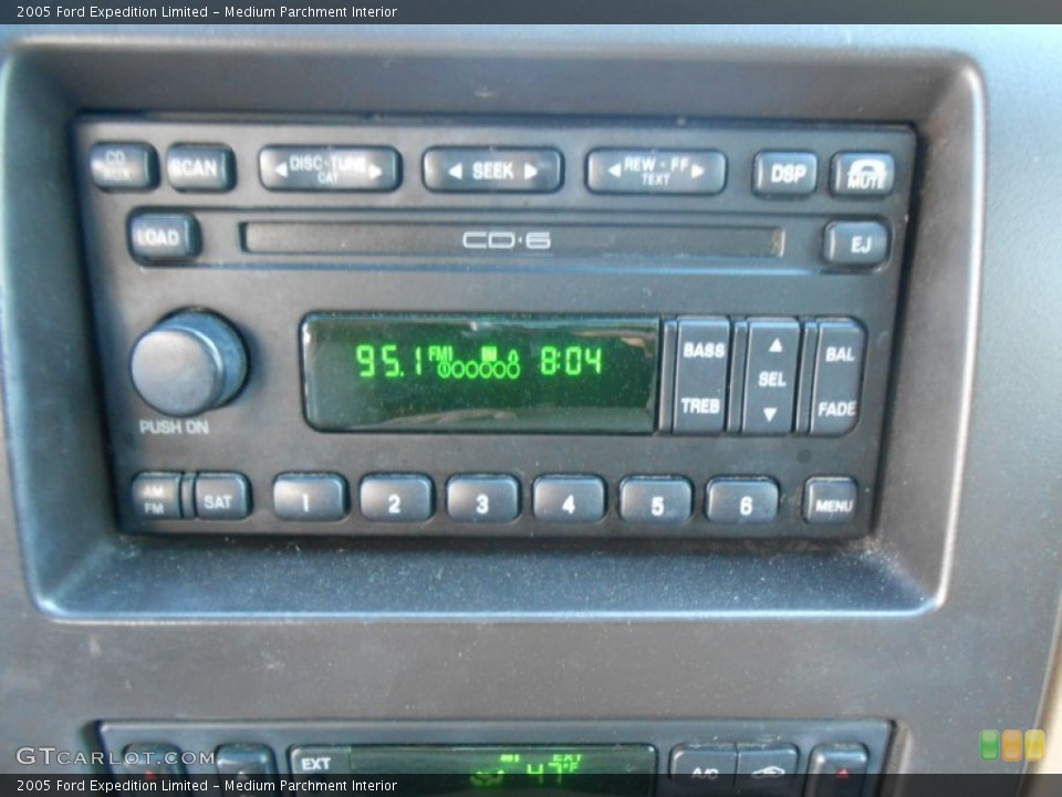 Medium Parchment Interior Audio System for the 2005 Ford Expedition Limited #78299200