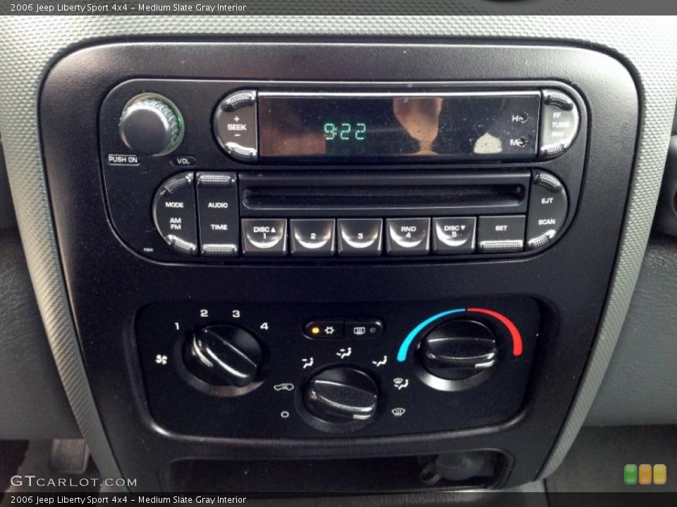 Medium Slate Gray Interior Controls for the 2006 Jeep Liberty Sport 4x4 #78300937