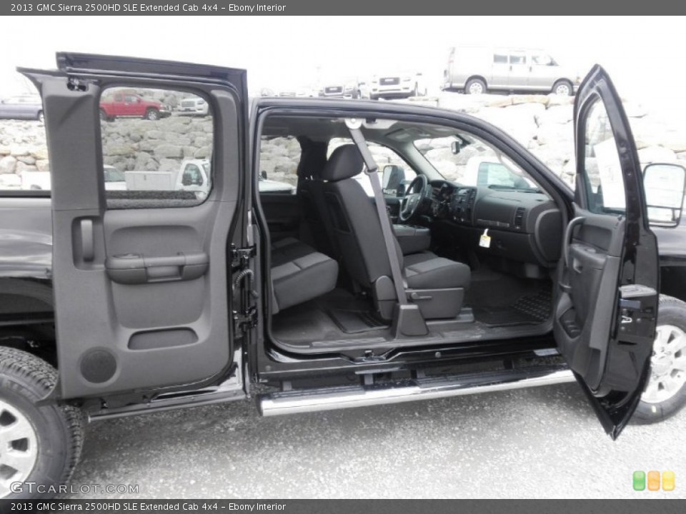 Ebony Interior Photo for the 2013 GMC Sierra 2500HD SLE Extended Cab 4x4 #78302938