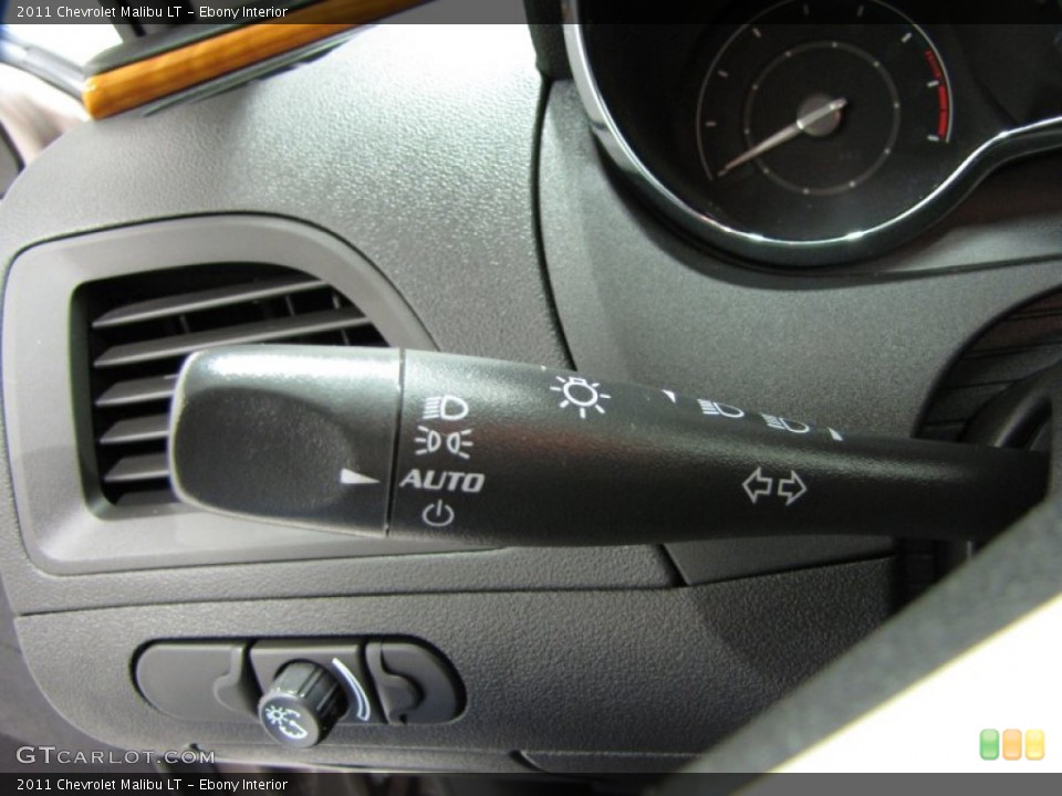 Ebony Interior Controls for the 2011 Chevrolet Malibu LT #78302998