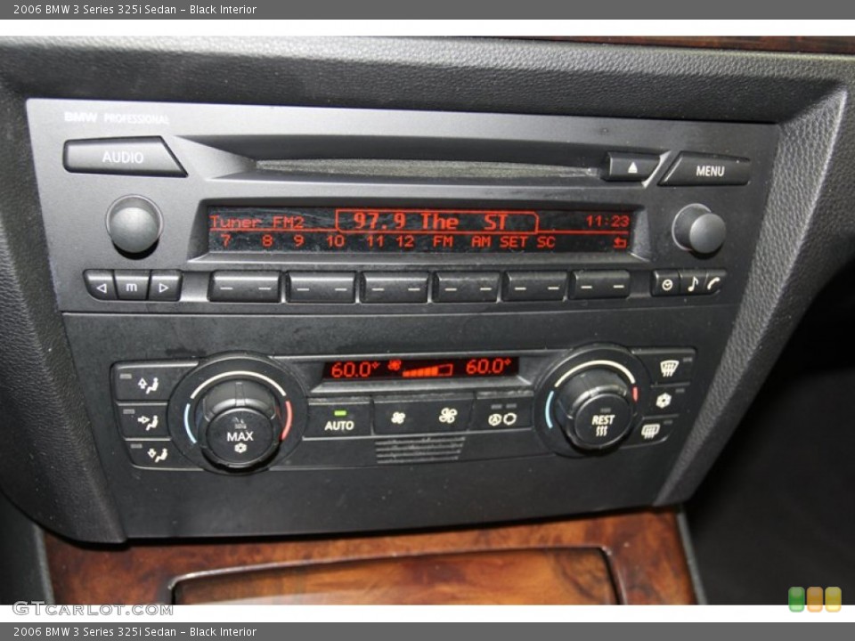 Black Interior Controls for the 2006 BMW 3 Series 325i Sedan #78309850