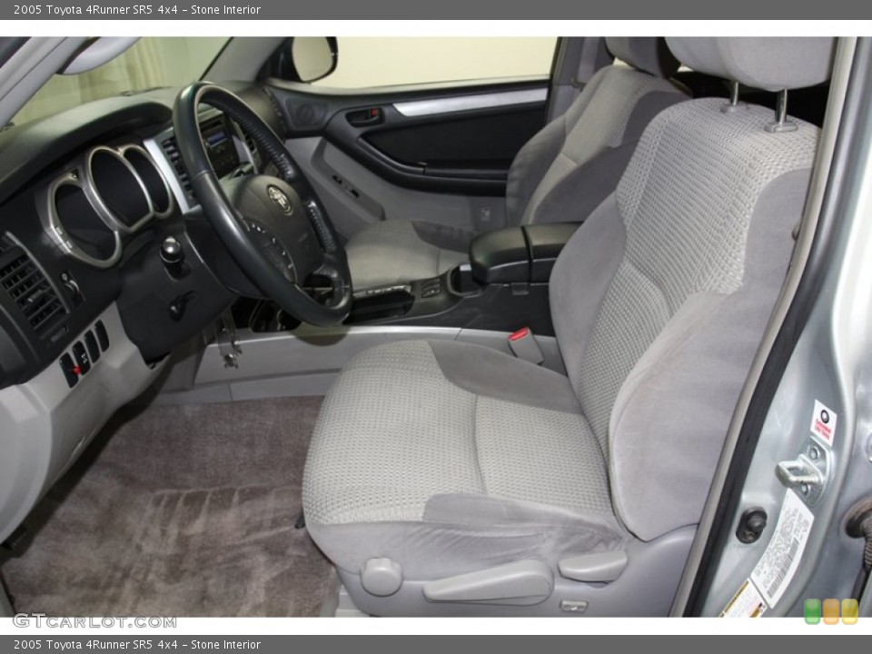 Stone Interior Photo for the 2005 Toyota 4Runner SR5 4x4 #78310690