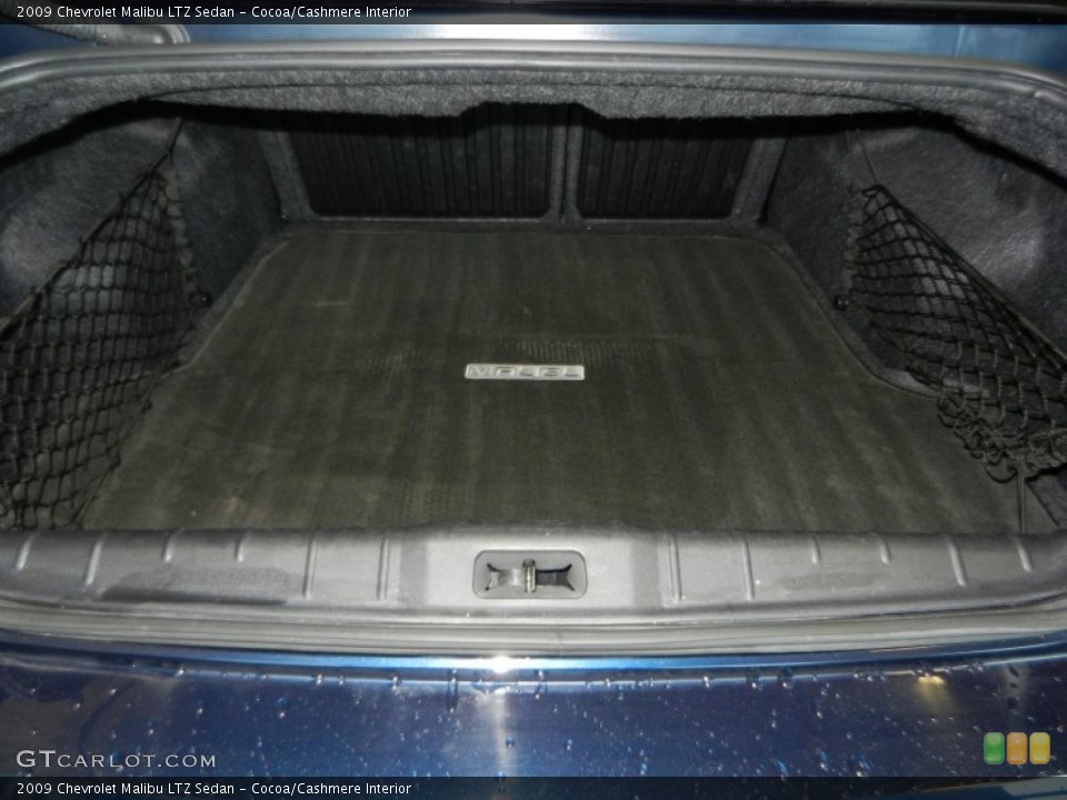 Cocoa/Cashmere Interior Trunk for the 2009 Chevrolet Malibu LTZ Sedan #78312442