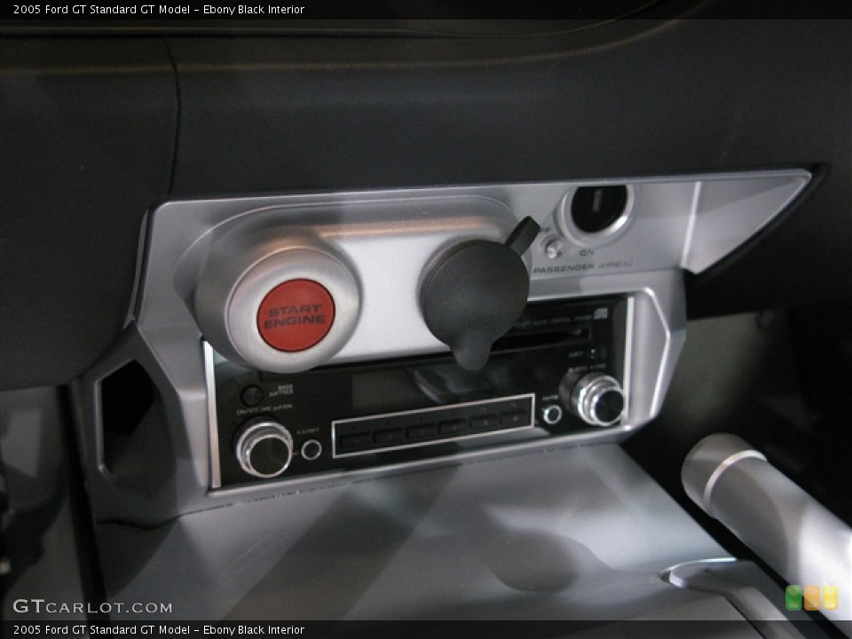 Ebony Black Interior Controls for the 2005 Ford GT  #783256