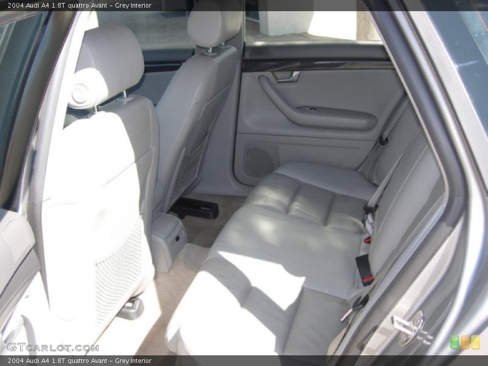 Grey Interior Rear Seat for the 2004 Audi A4 1.8T quattro Avant #78327402