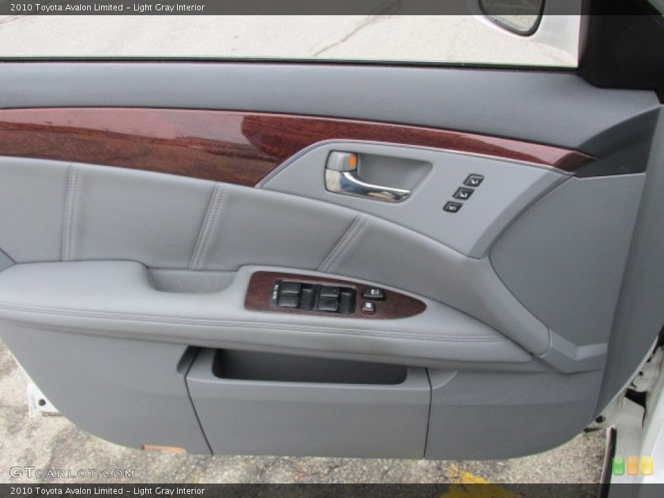 Light Gray Interior Door Panel for the 2010 Toyota Avalon Limited #78327918