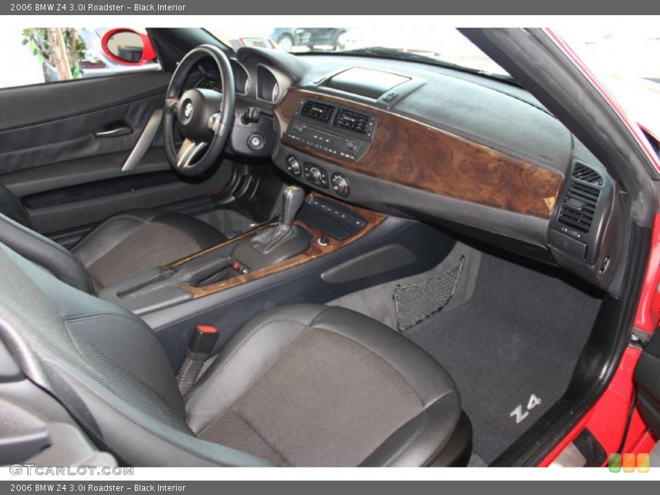 Black Interior Photo for the 2006 BMW Z4 3.0i Roadster #78329928