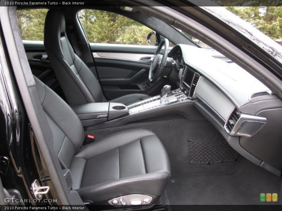 Black Interior Photo for the 2010 Porsche Panamera Turbo #78333185