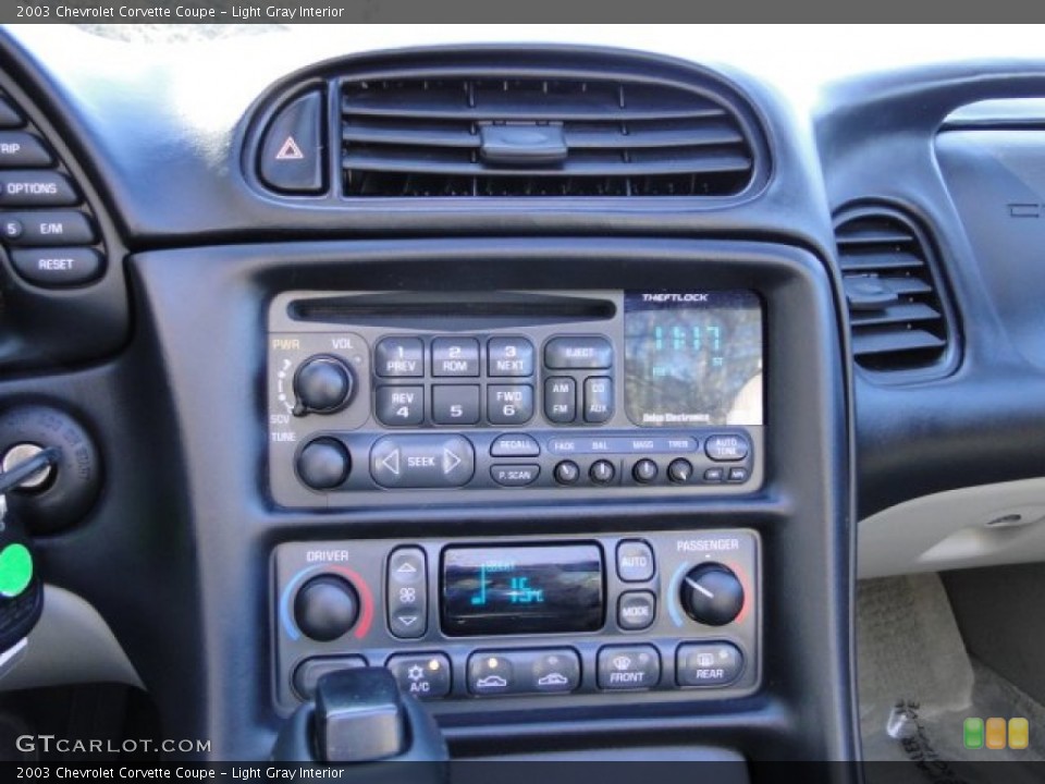 Light Gray Interior Controls for the 2003 Chevrolet Corvette Coupe #78338202