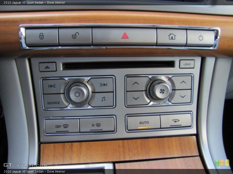 Dove Interior Controls for the 2010 Jaguar XF Sport Sedan #78339241