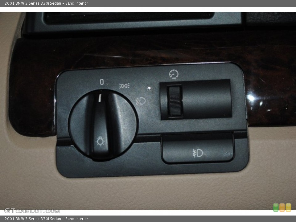 Sand Interior Controls for the 2001 BMW 3 Series 330i Sedan #78340617