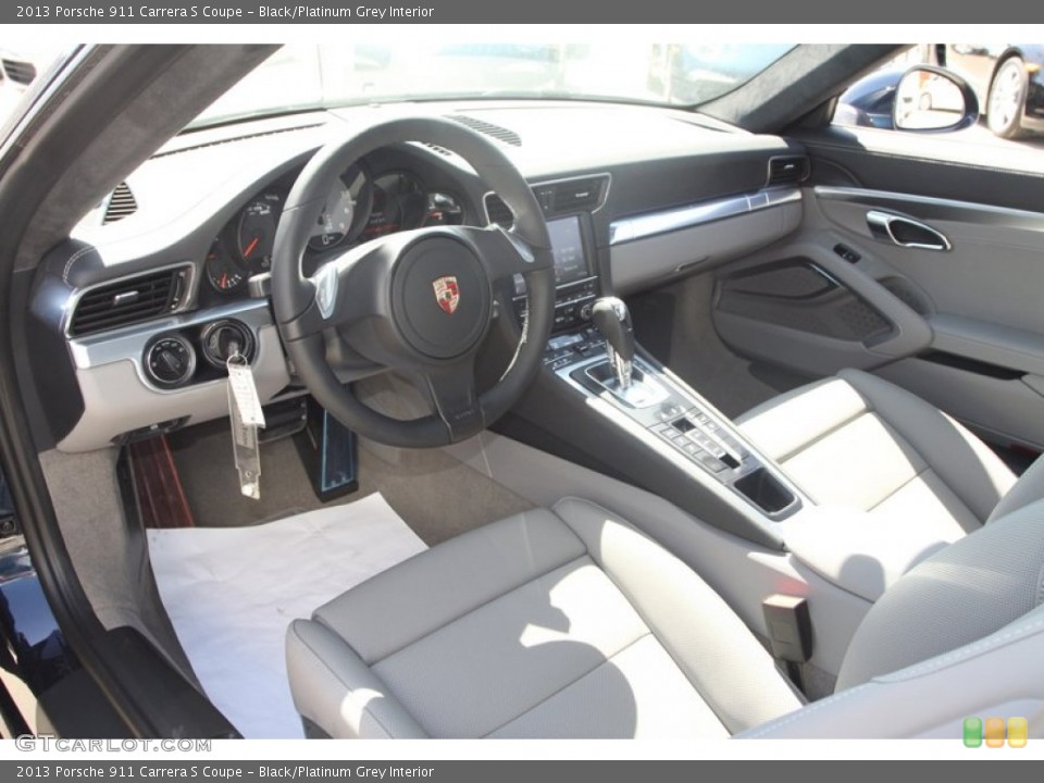 Black/Platinum Grey Interior Photo for the 2013 Porsche 911 Carrera S Coupe #78341070