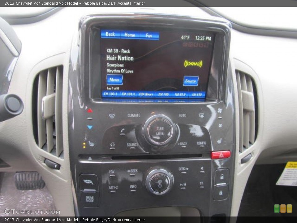 Pebble Beige/Dark Accents Interior Controls for the 2013 Chevrolet Volt  #78343302