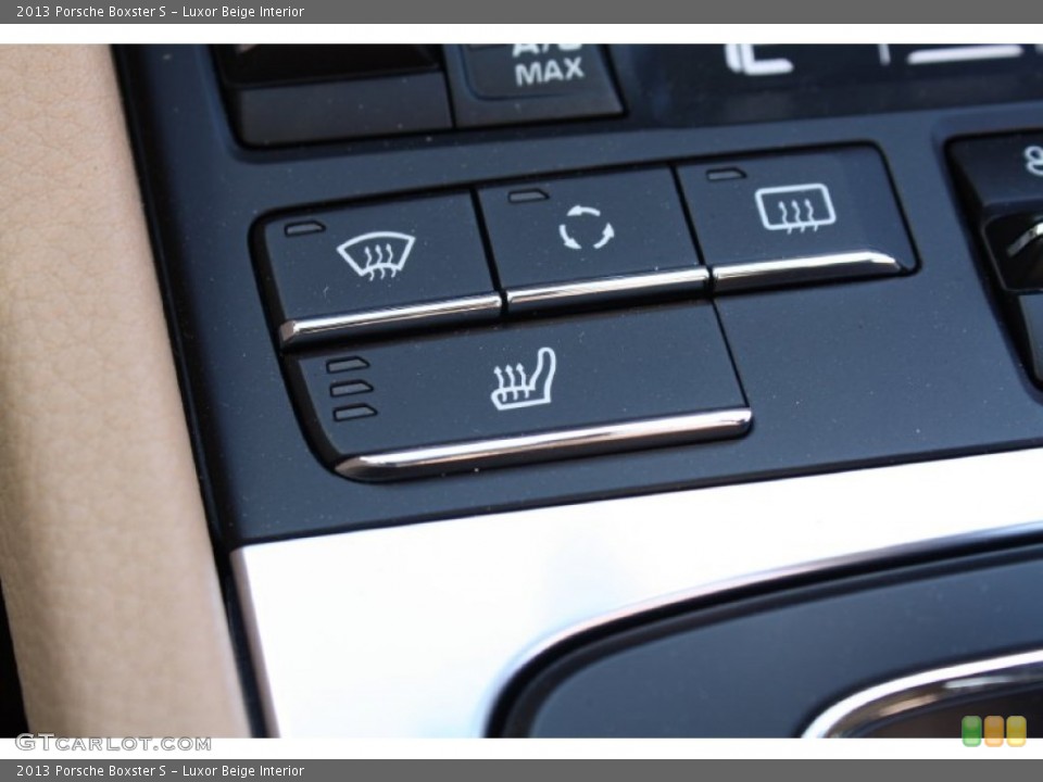 Luxor Beige Interior Controls for the 2013 Porsche Boxster S #78349443