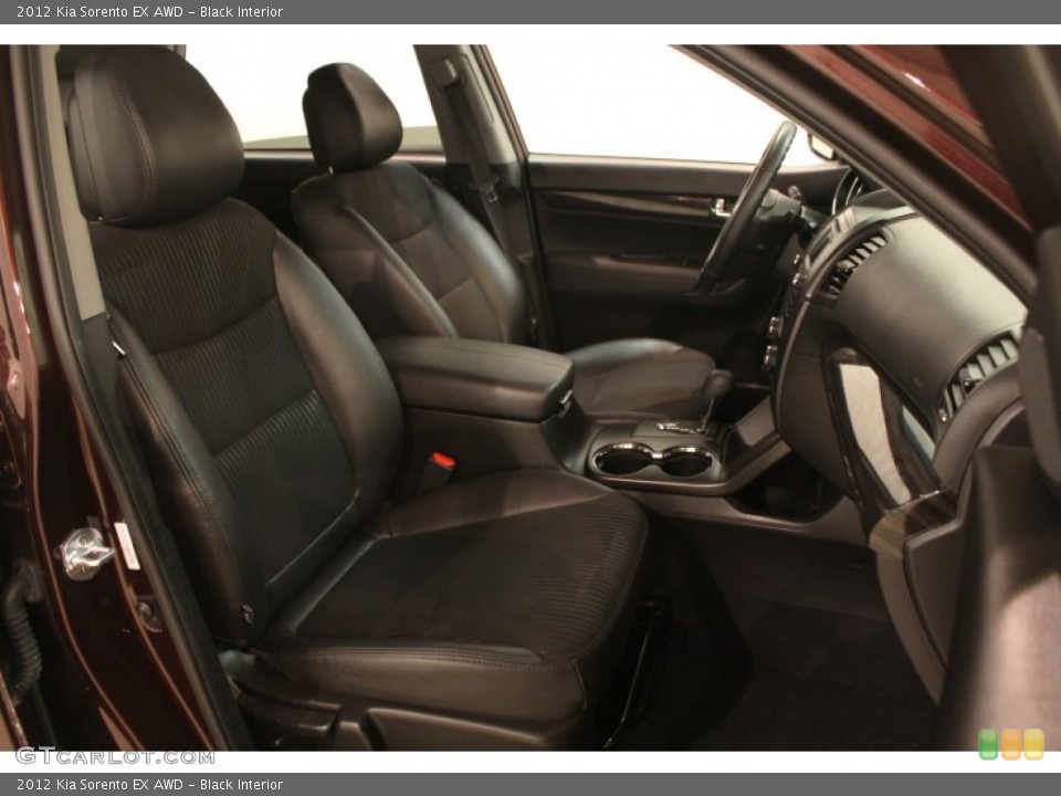 Black Interior Front Seat for the 2012 Kia Sorento EX AWD #78350895