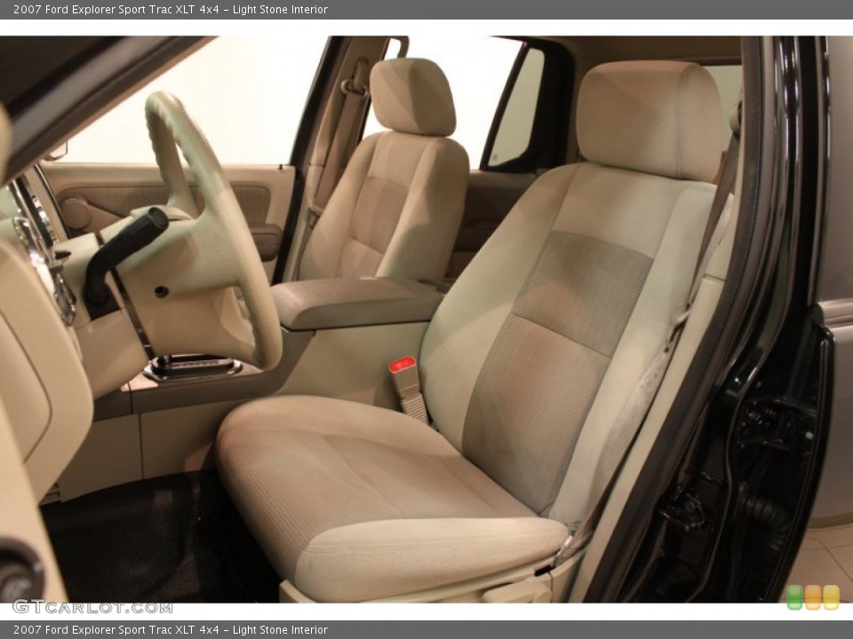 Light Stone Interior Photo for the 2007 Ford Explorer Sport Trac XLT 4x4 #78351495