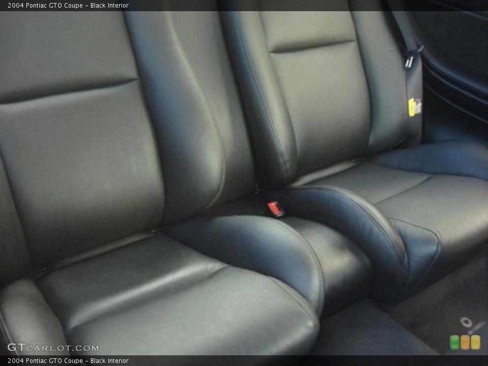 Black Interior Rear Seat for the 2004 Pontiac GTO Coupe #78354779