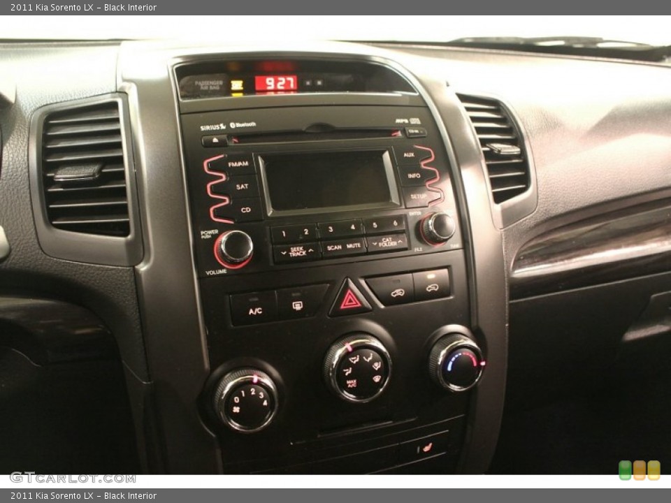 Black Interior Controls for the 2011 Kia Sorento LX #78355950