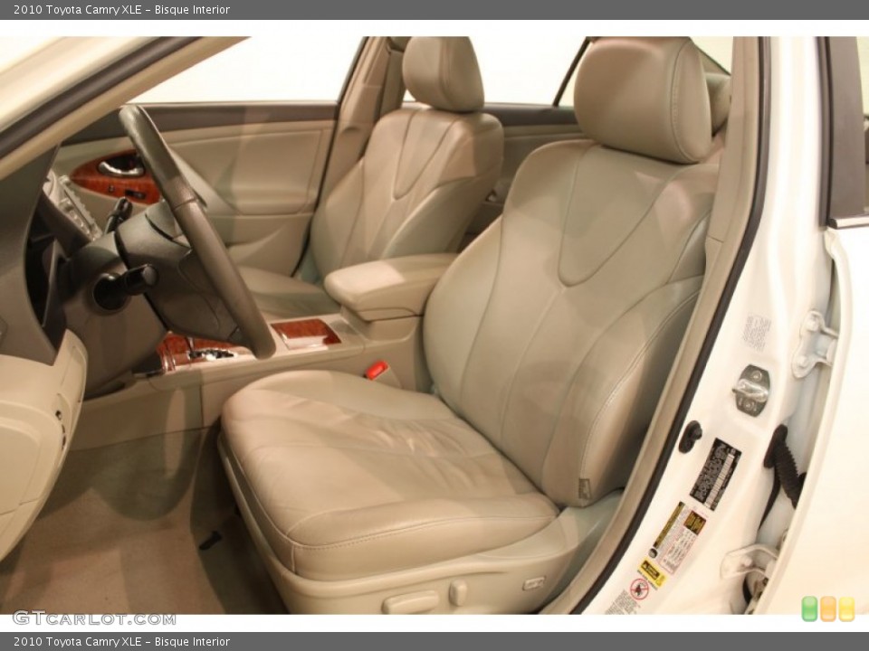 Bisque Interior Photo for the 2010 Toyota Camry XLE #78356178