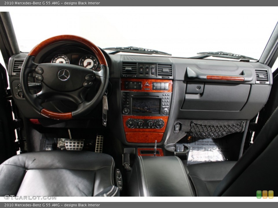 designo Black Interior Dashboard for the 2010 Mercedes-Benz G 55 AMG #78364827