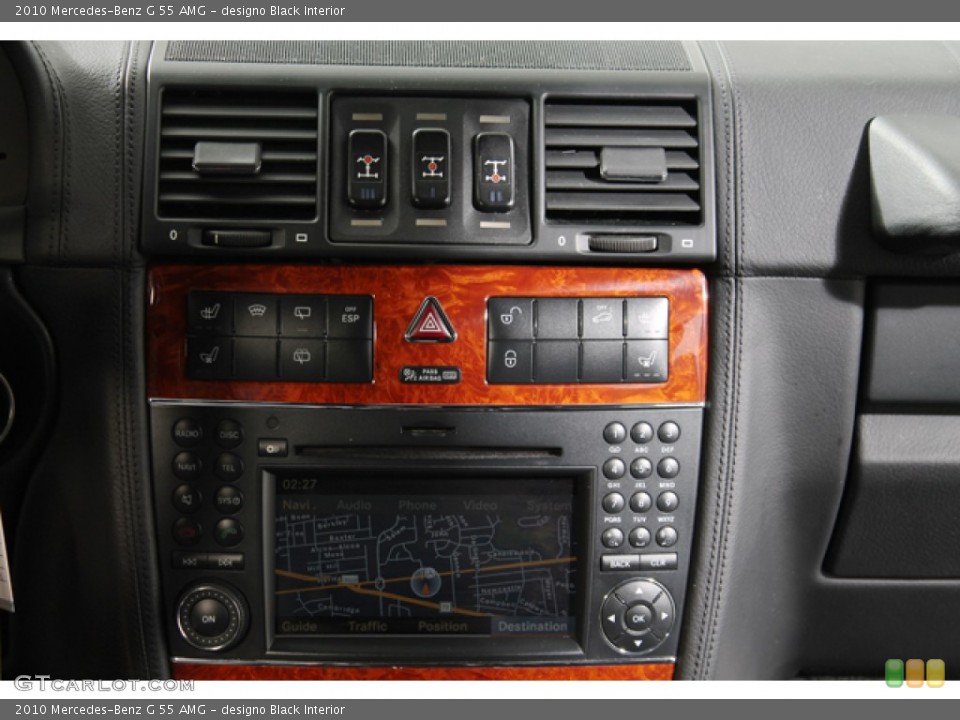 designo Black Interior Controls for the 2010 Mercedes-Benz G 55 AMG #78364890