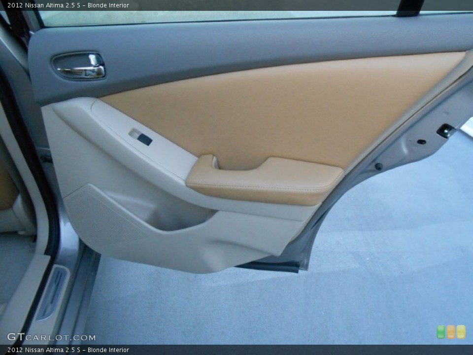 Blonde Interior Door Panel for the 2012 Nissan Altima 2.5 S #78365430