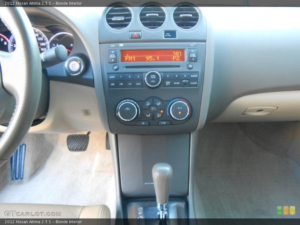 Blonde Interior Controls for the 2012 Nissan Altima 2.5 S #78365561