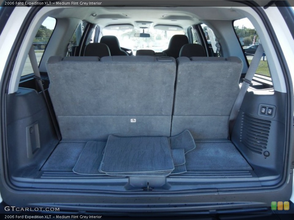 Medium Flint Grey Interior Trunk for the 2006 Ford Expedition XLT #78382631