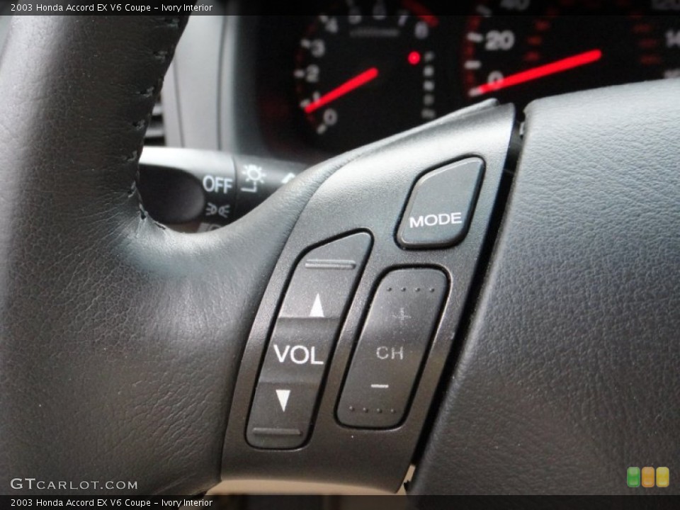 Ivory Interior Controls for the 2003 Honda Accord EX V6 Coupe #78385583