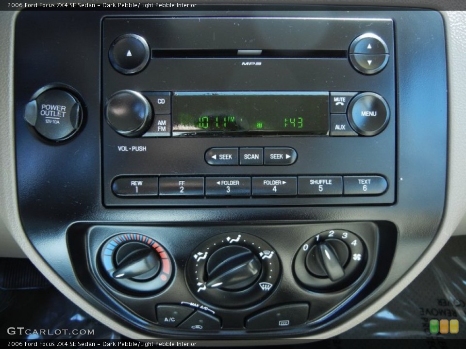 Dark Pebble/Light Pebble Interior Controls for the 2006 Ford Focus ZX4 SE Sedan #78386672