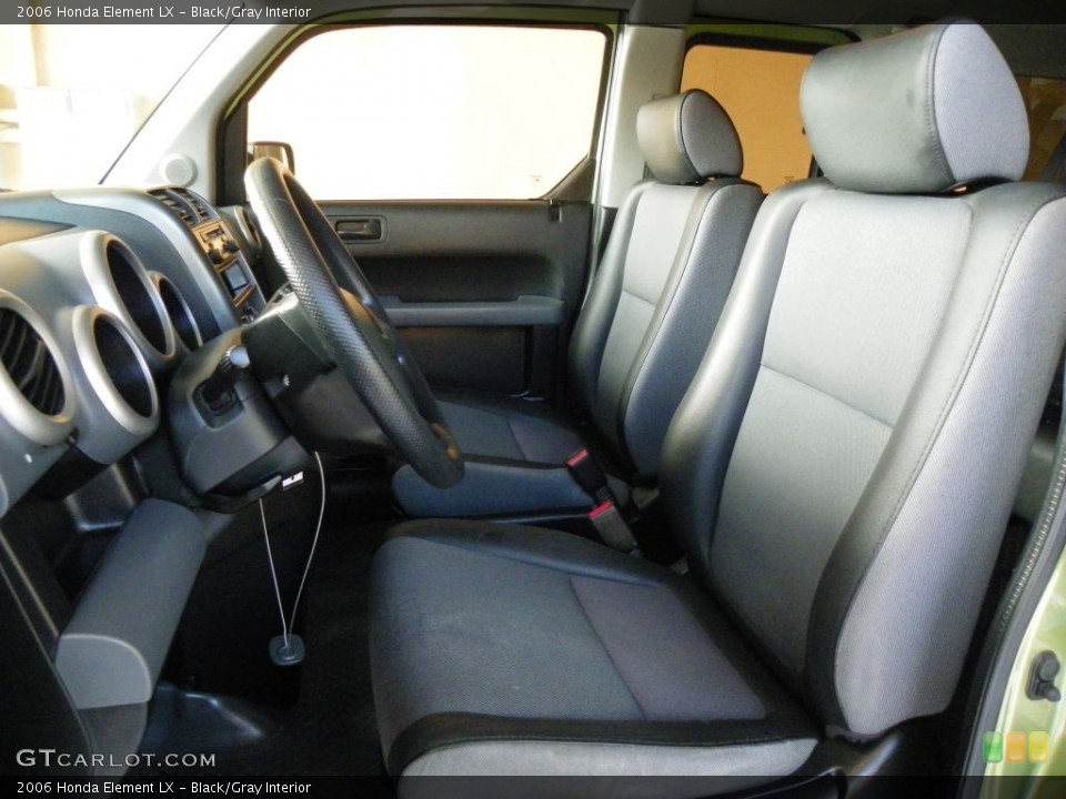 Black/Gray Interior Photo for the 2006 Honda Element LX #78387281