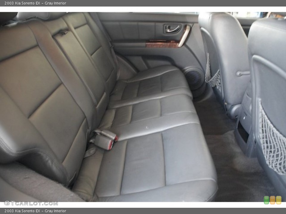 Gray Interior Rear Seat for the 2003 Kia Sorento EX #78394082