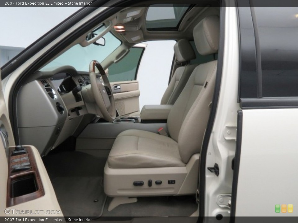 Stone Interior Photo for the 2007 Ford Expedition EL Limited #78396653