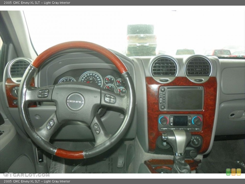 Light Gray Interior Dashboard for the 2005 GMC Envoy XL SLT #78397753