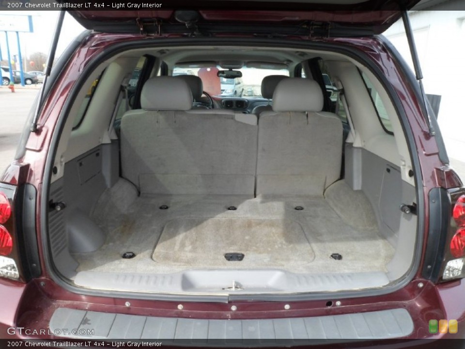 Light Gray Interior Trunk for the 2007 Chevrolet TrailBlazer LT 4x4 #78404088