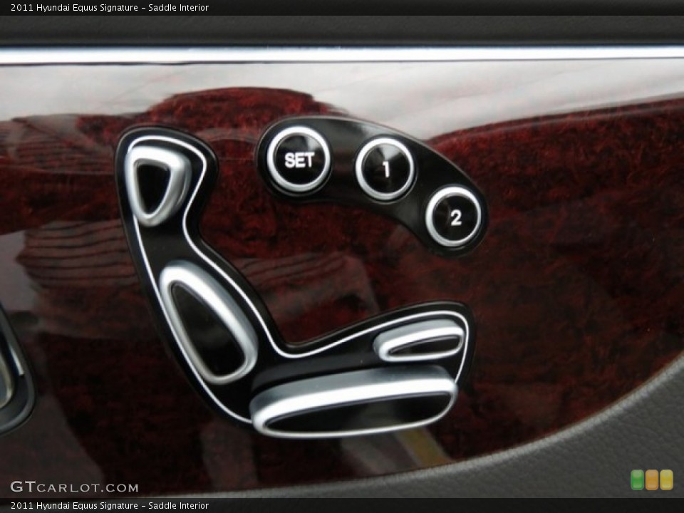 Saddle Interior Controls for the 2011 Hyundai Equus Signature #78410306