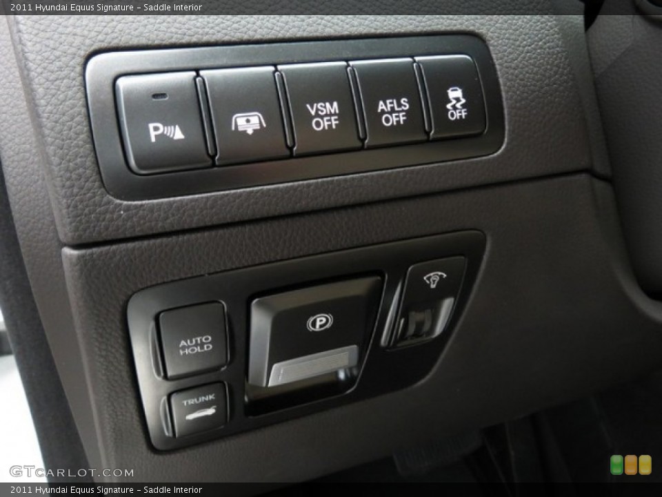 Saddle Interior Controls for the 2011 Hyundai Equus Signature #78410408